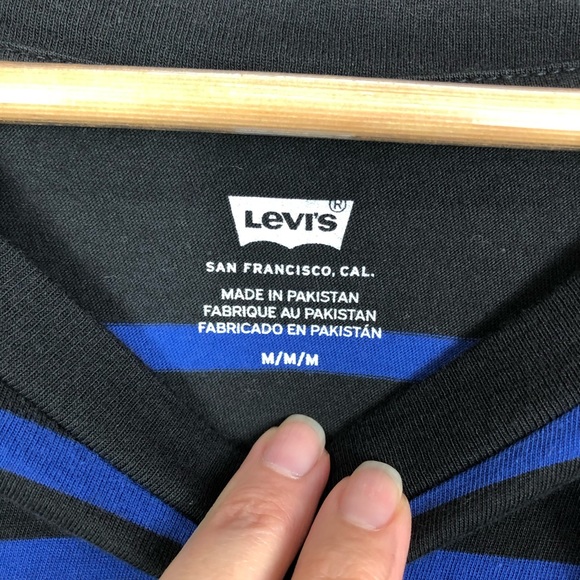 Levi’s Black & Blue Striped Tie Front Top Size M - Picture 5 of 8